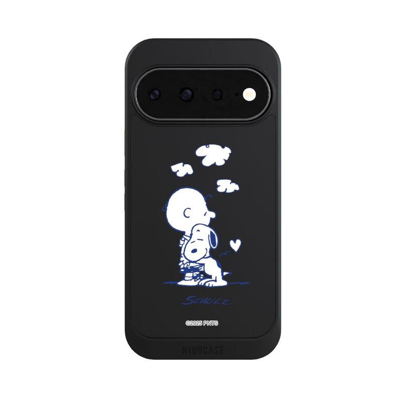 Pixel 11 NIVOcore Peanuts Charlie Brown Snoopy Hug Transparent