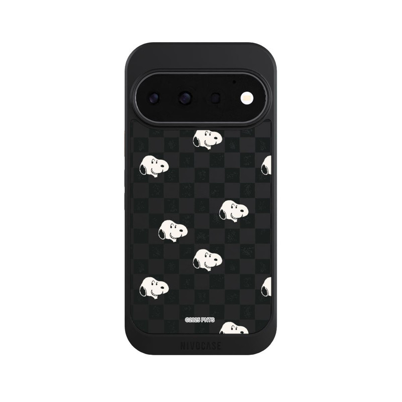 Pixel 11 Pro NIVOcore Snoopy Checked Pattern