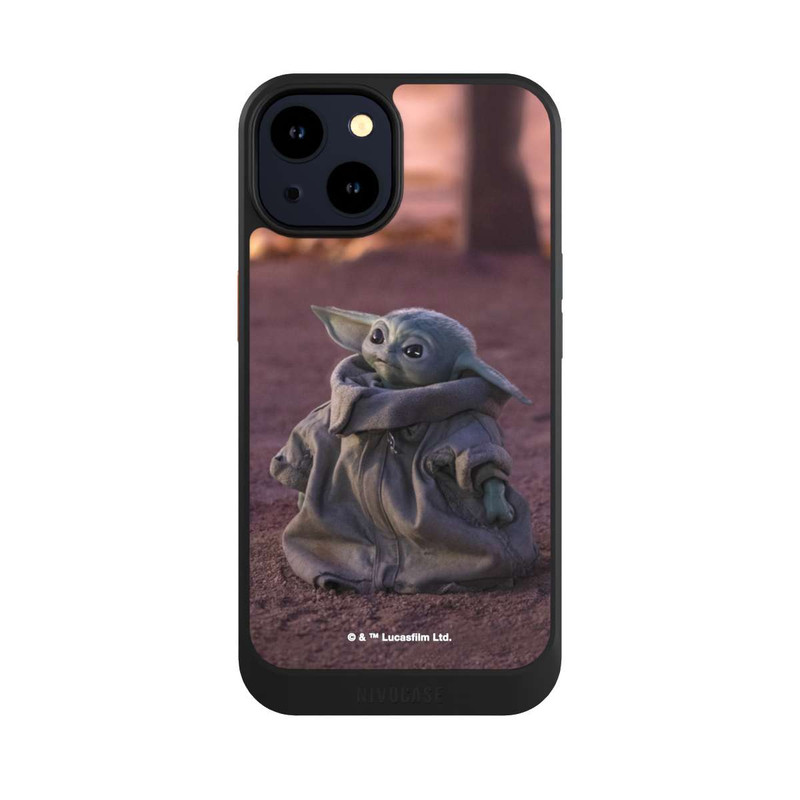 iPhone 14 NIVOcore The Child schaut nach oben