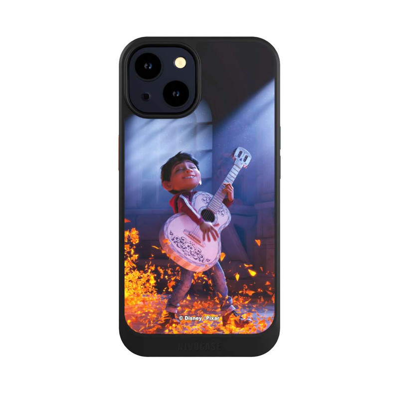 iPhone 14 NIVOcore Miguel Coco Gitarrenfilm-Szene
