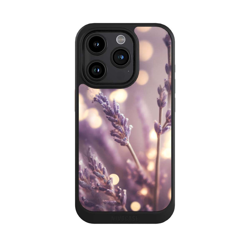 iPhone 15 Pro NIVOcore Lavande en gros plan avec IA
