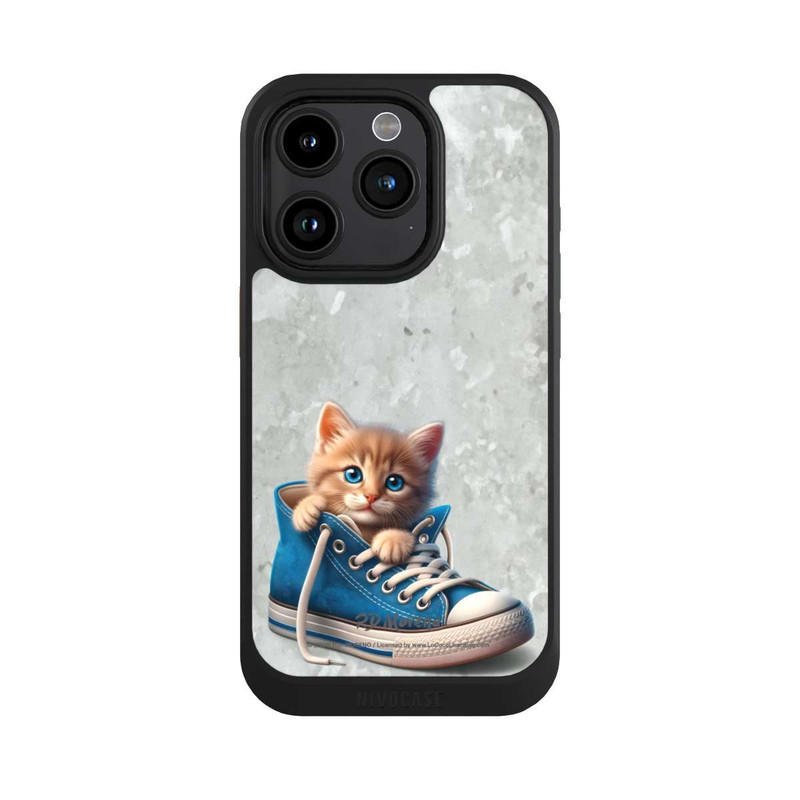 iPhone 15 Pro NIVOcore Cat in A Shoe