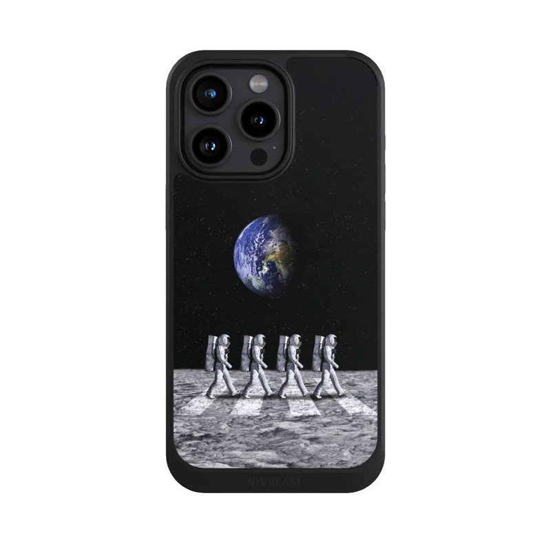 iPhone 15 Pro Max NIVOcore Astronaut Abbey Road