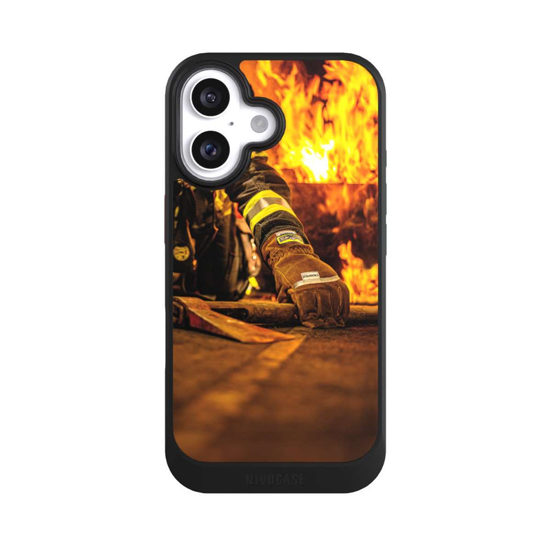 iPhone 16 NIVOcore In Flammen 1