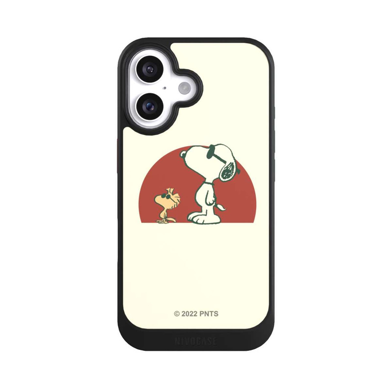 iPhone 16 NIVOcore Snoopy Woodstock weit draußen
