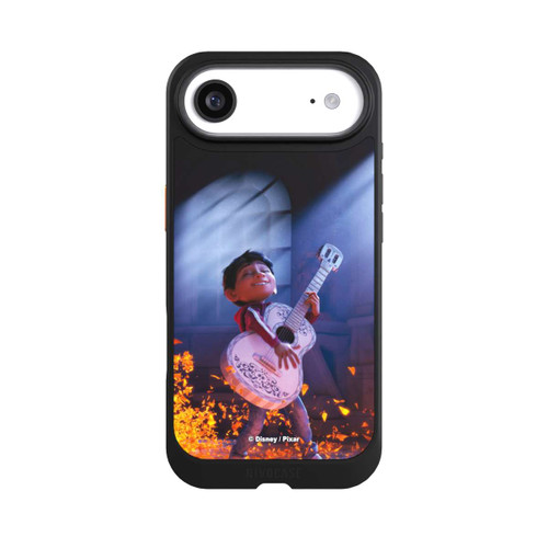 Apple iPhone Air NIVOcore Miguel Coco Gitarrenfilm-Szene