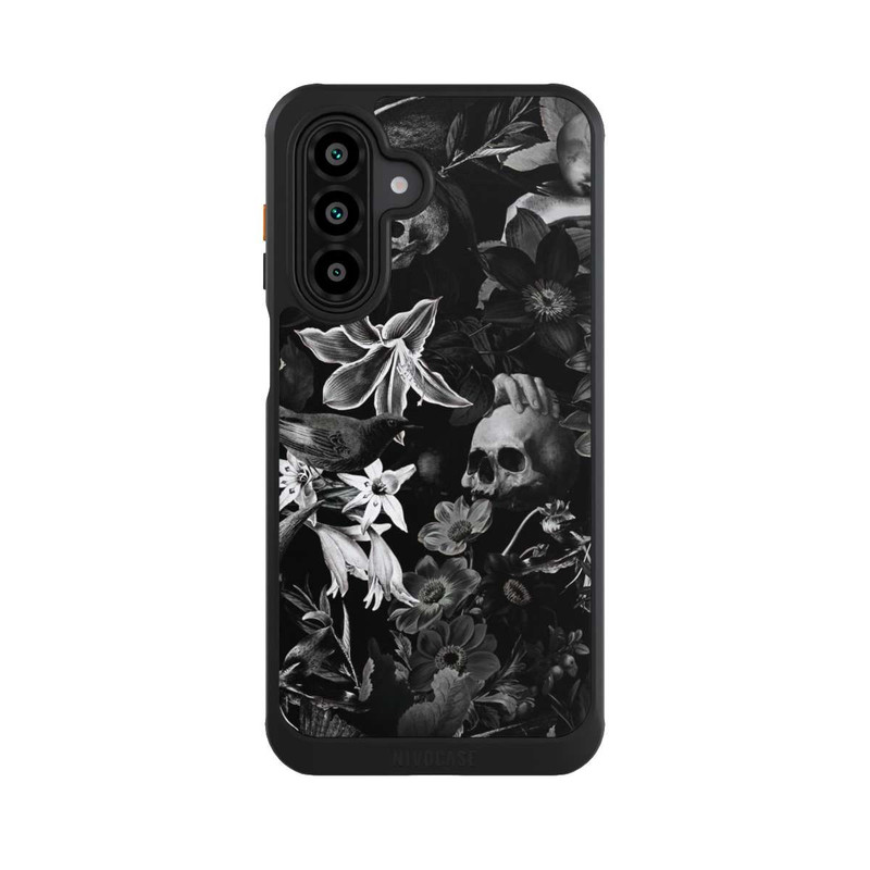 Galaxy A17 5G NIVOcore Totenköpfe und Blumen auf schwarzem Hintergrund