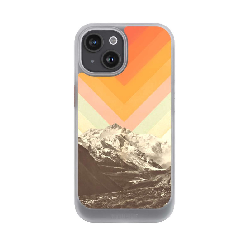 iPhone 15 NIVOcore Mountain Scape