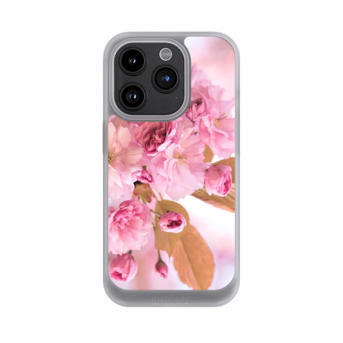 Apple iPhone 15 Pro NIVOcore Kirschblütenbaum Fotografie