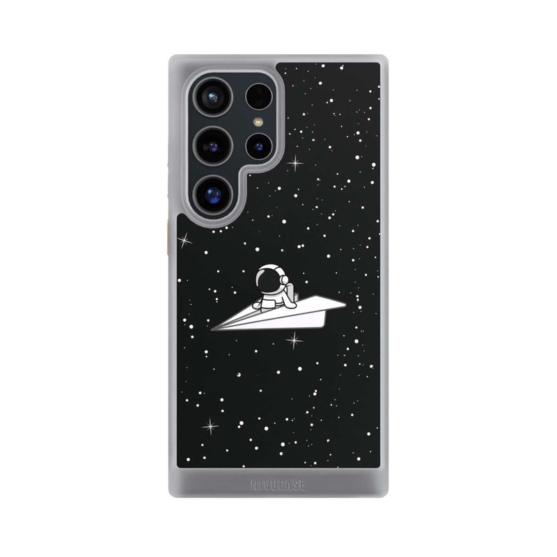 Galaxy S24 Ultra NIVOcore Astronaut Paper Plane Comic
