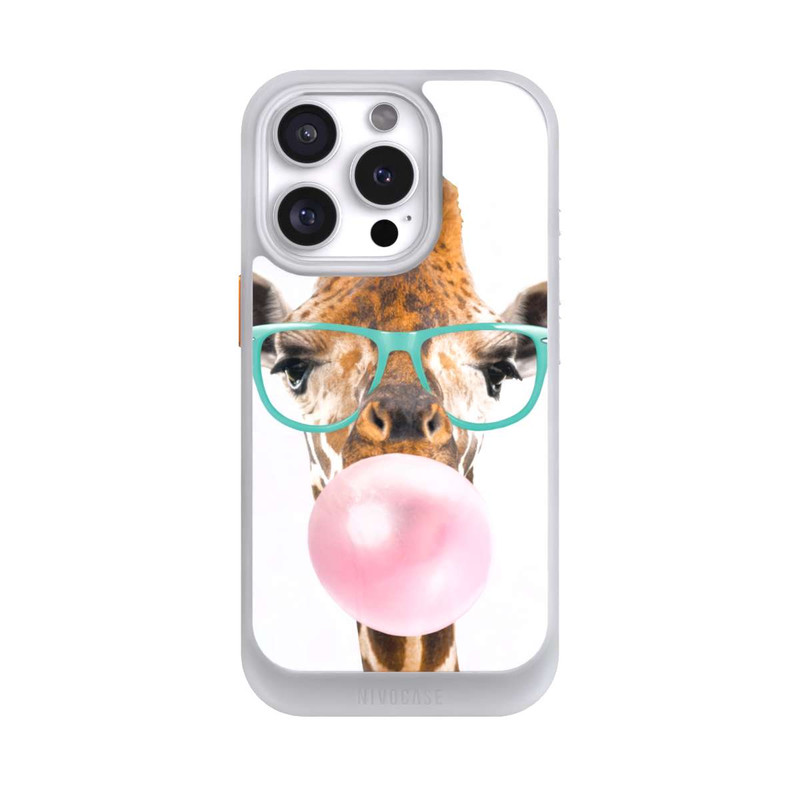 iPhone 16 Pro NIVOcore Giraffe mit Kaugummi