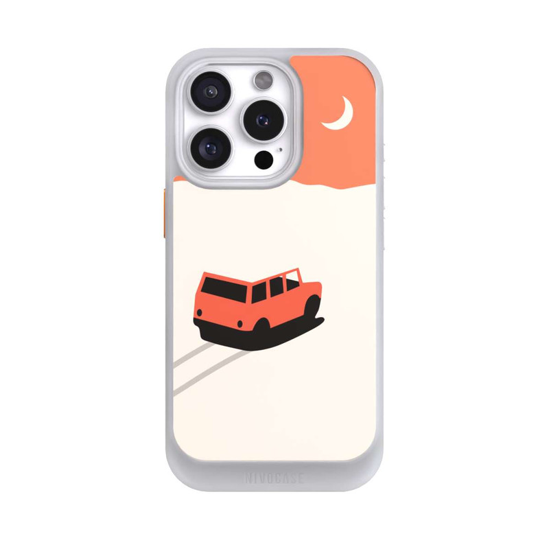 iPhone 16 Pro NIVOcore Auto in der Wüste