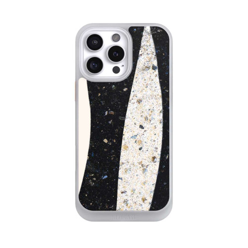 Apple iPhone 16 Pro Max NIVOcore Dazwischen