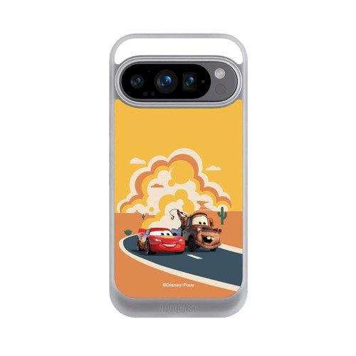 Google Pixel 9 Pro NIVOcore Disney Cars Lightning McQueen Und Hook on the Road
