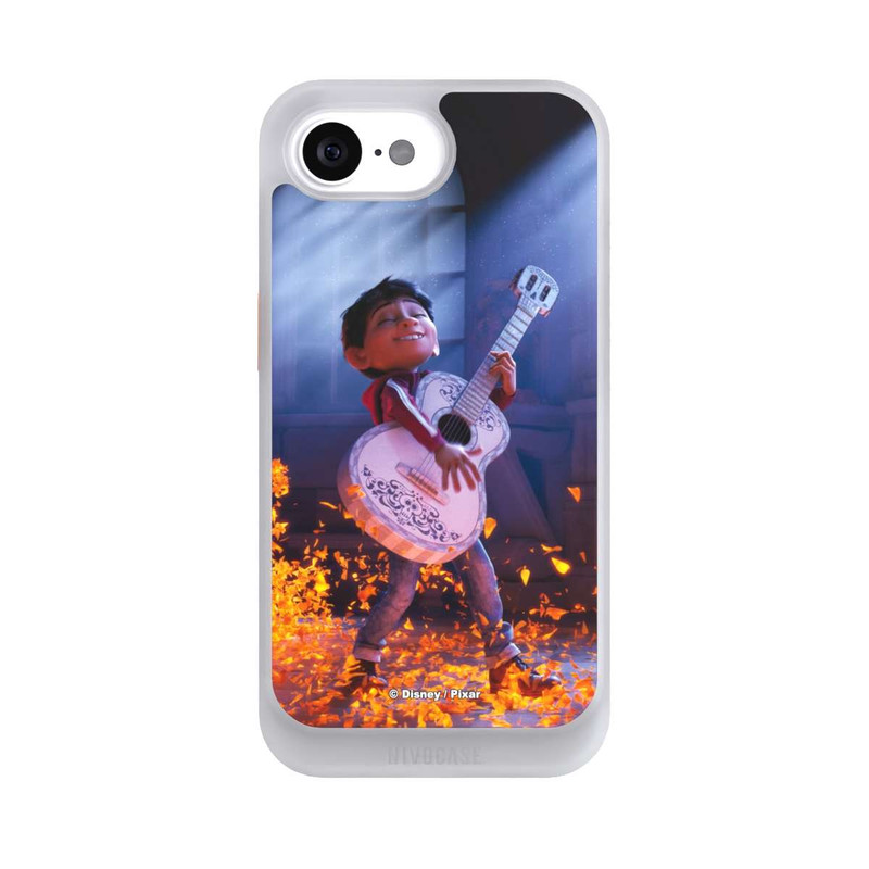 iPhone 16e NIVOcore Miguel Coco Guitar Film Scene
