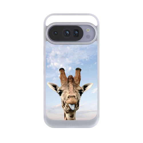 Google Pixel 10 Pro NIVOcore Giraffe auf der Straße