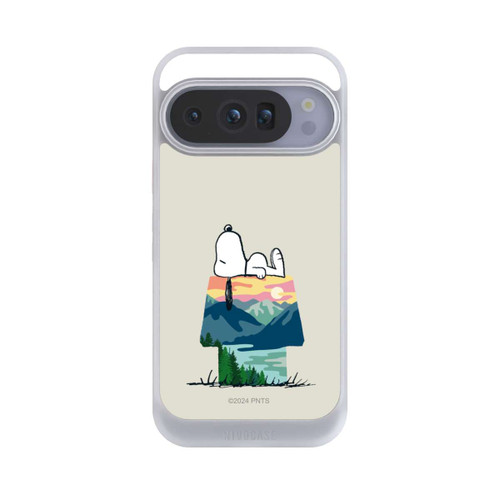 Google Pixel 10 Pro NIVOcore Snoopy Camping Hütte