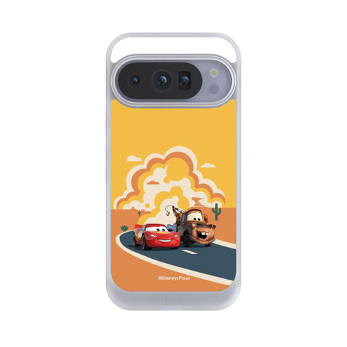 Google Pixel 10 Pro NIVOcore Disney Cars Lightning McQueen Und Hook on the Road
