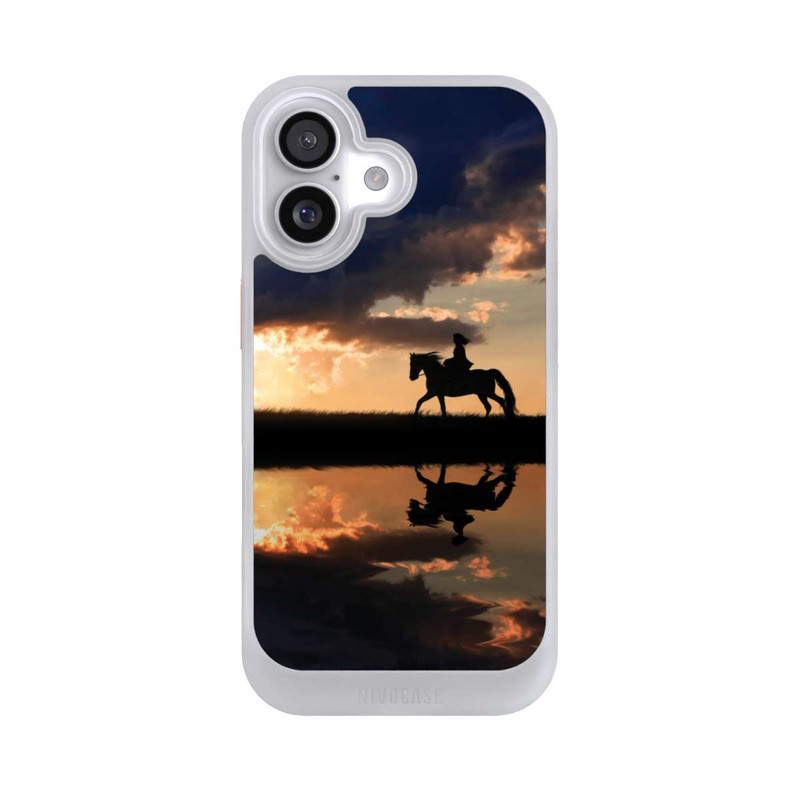 iPhone 17 NIVOcore Randonnée à Cheval au Crépuscule