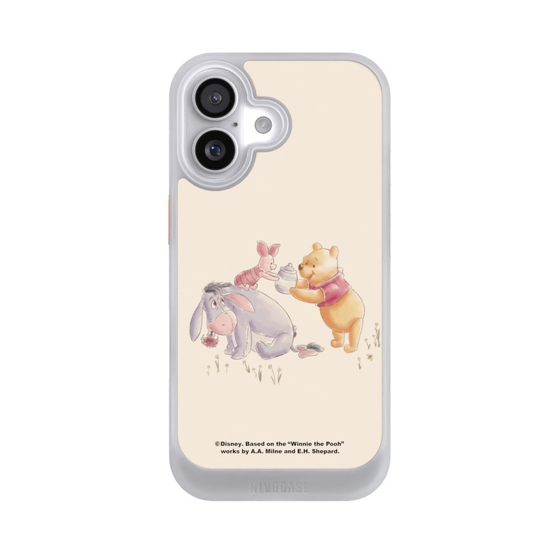 iPhone 17 NIVOcore Winnie the Pooh Honey Giving
