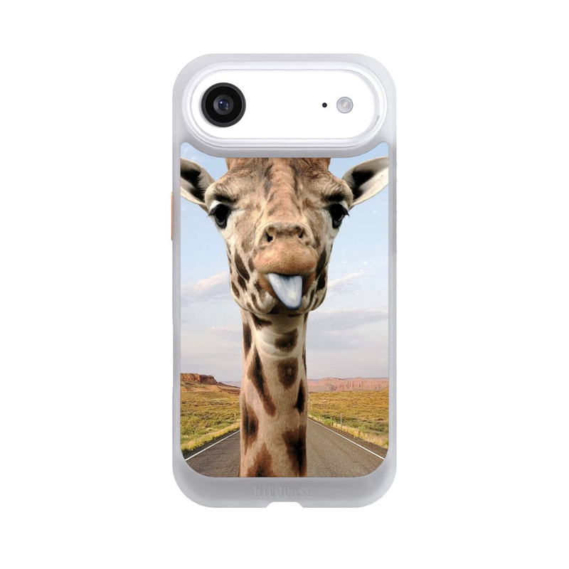 iPhone Air NIVOcore Giraffe auf der Straße