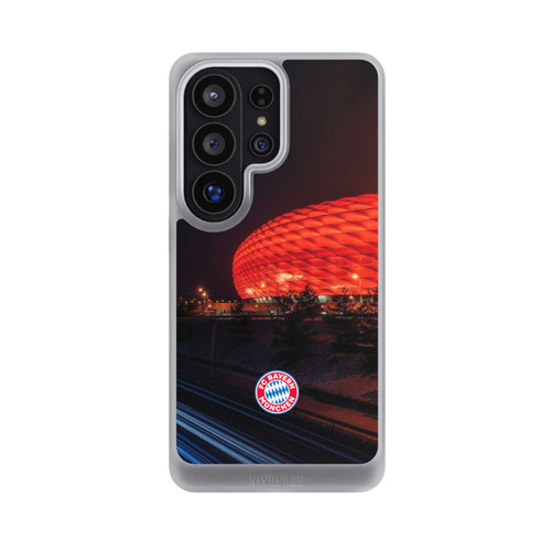 Samsung Galaxy S26 Ultra NIVOcore Allianz Arena bei Nacht FCB
