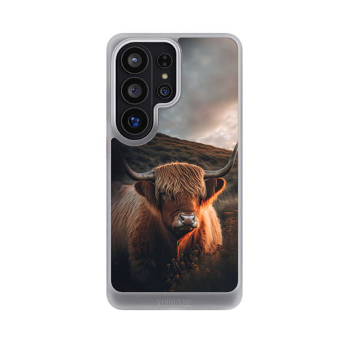 Samsung Galaxy S26 Ultra NIVOcore Vache Highland avec de grandes cornes avec IA
