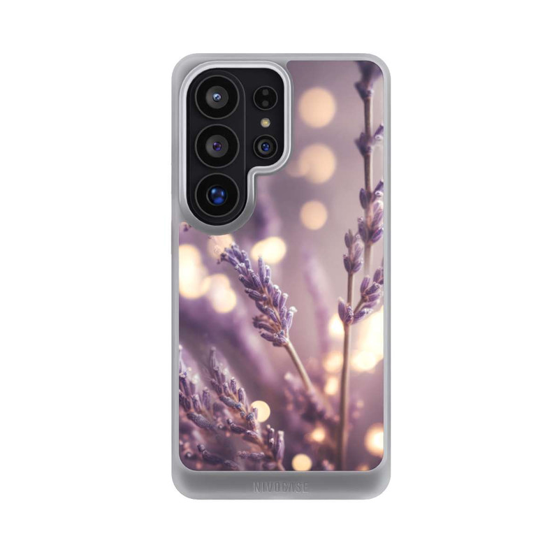 Galaxy S26 Ultra NIVOcore Lavande en gros plan avec IA