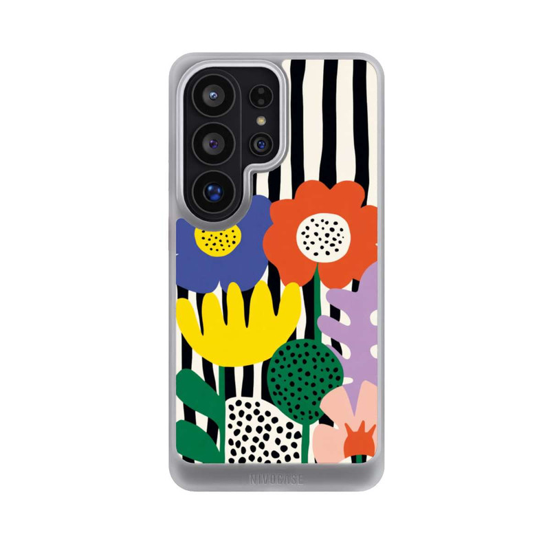 Galaxy S26 Ultra NIVOcore Flowers Striped Background