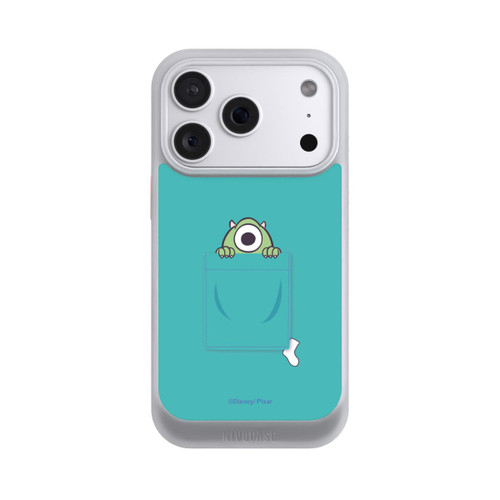 Apple iPhone 18 Pro NIVOcore Monster AG P Green Background