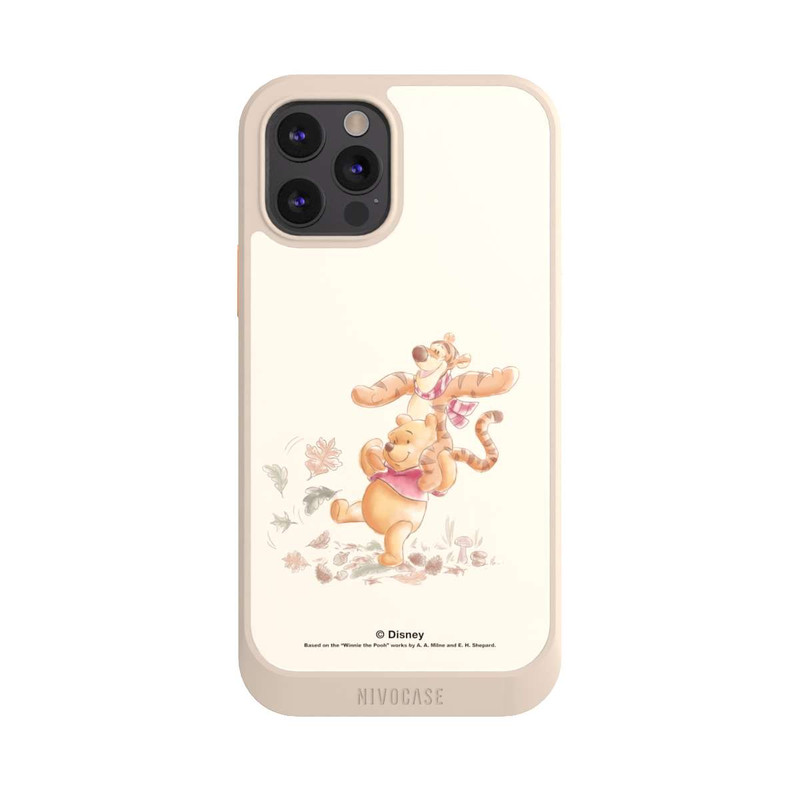 iPhone 12 Pro NIVOcore Winnie Puuh and Tigger Shenanigans
