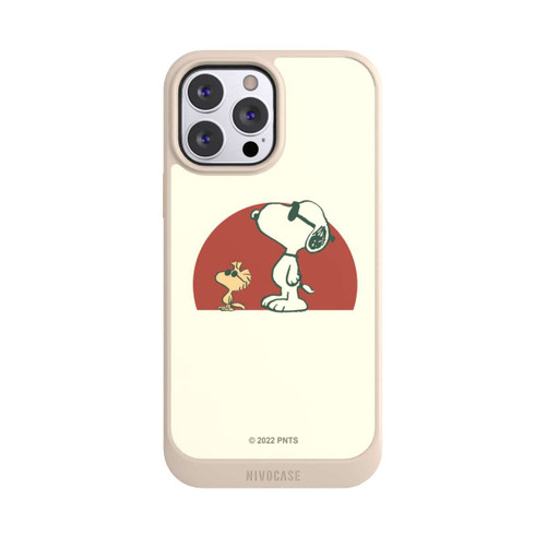 Apple iPhone 13 Pro Max NIVOcore Snoopy Woodstock weit draußen