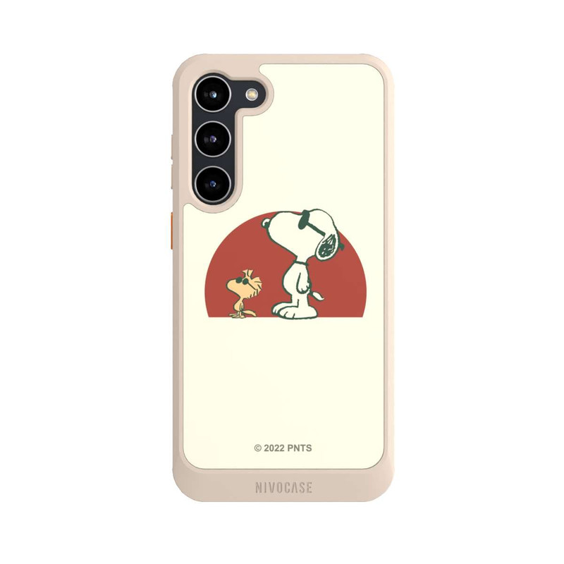 Galaxy S23 + NIVOcore Snoopy Woodstock weit draußen