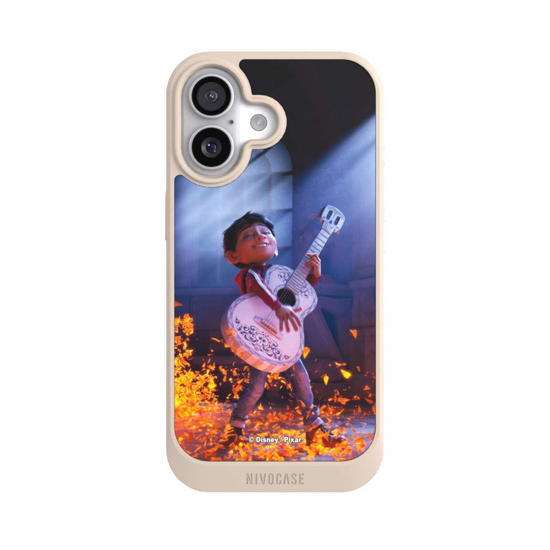 iPhone 17 NIVOcore Miguel Coco Gitarrenfilm-Szene