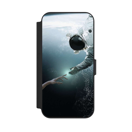 Apple iPhone 13 NIVOflip Astronaut und Alien