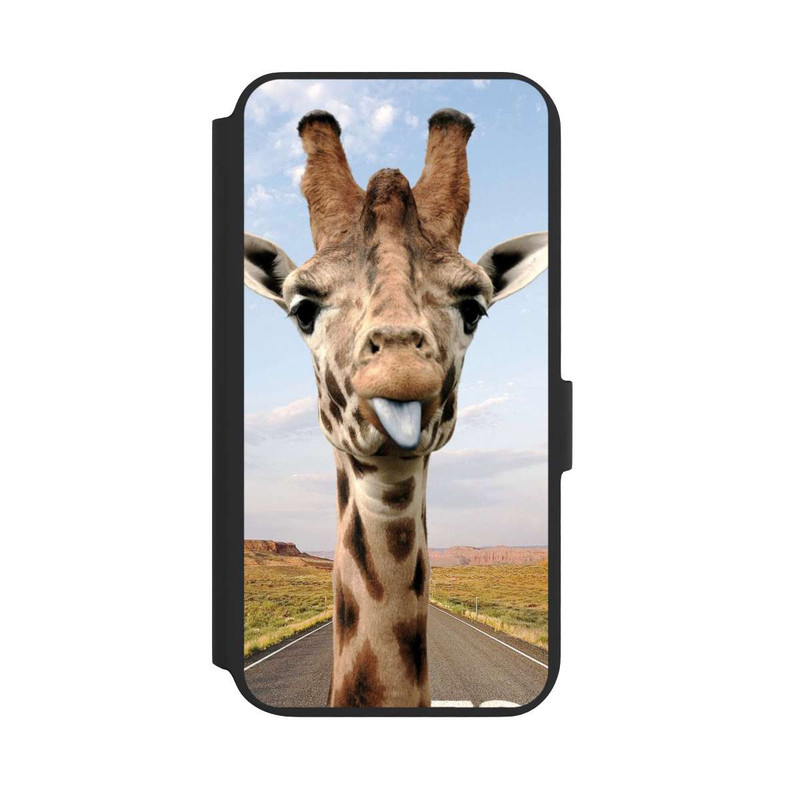 Galaxy S22 + NIVOflip Giraffe auf der Straße