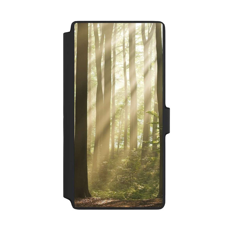 Galaxy S22 Ultra NIVOflip In the forest