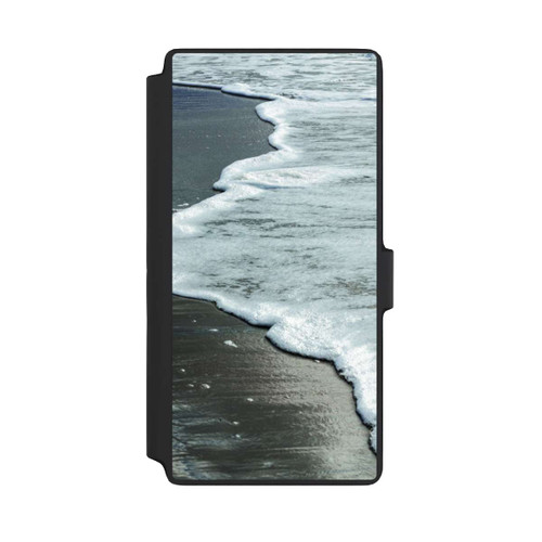 Samsung Galaxy S22 Ultra NIVOflip At The Beach