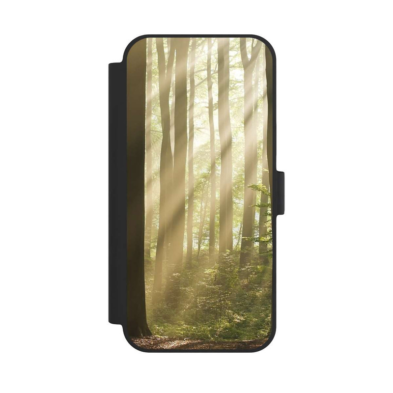 iPhone 15 Plus NIVOflip Im Wald