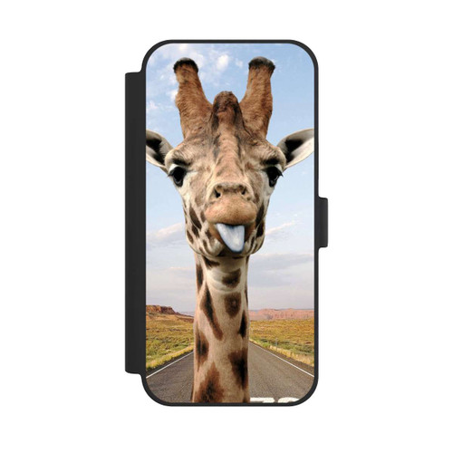 Apple iPhone 15 Plus NIVOflip Giraffe auf der Straße