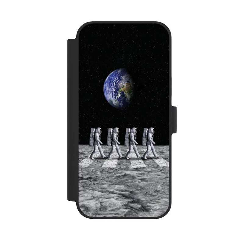 iPhone 15 Plus NIVOflip Astronaut Abbey Road