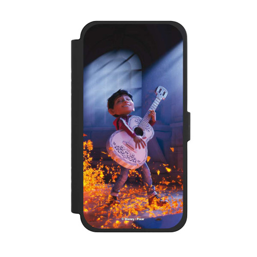 Apple iPhone 15 Pro Max NIVOflip Miguel Coco Gitarrenfilm-Szene