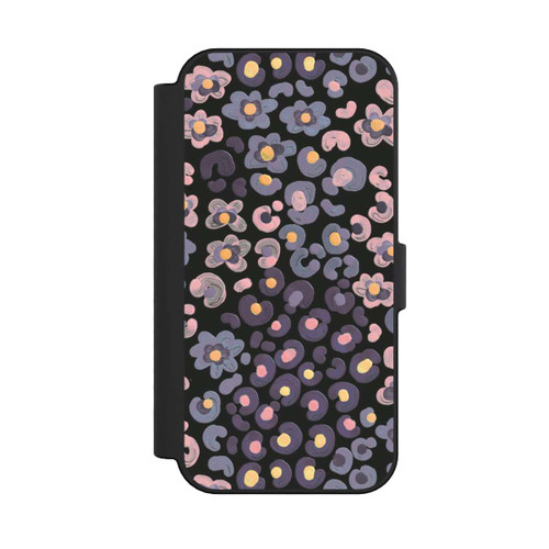 Apple iPhone 16 NIVOflip Tierfell mit Blumen