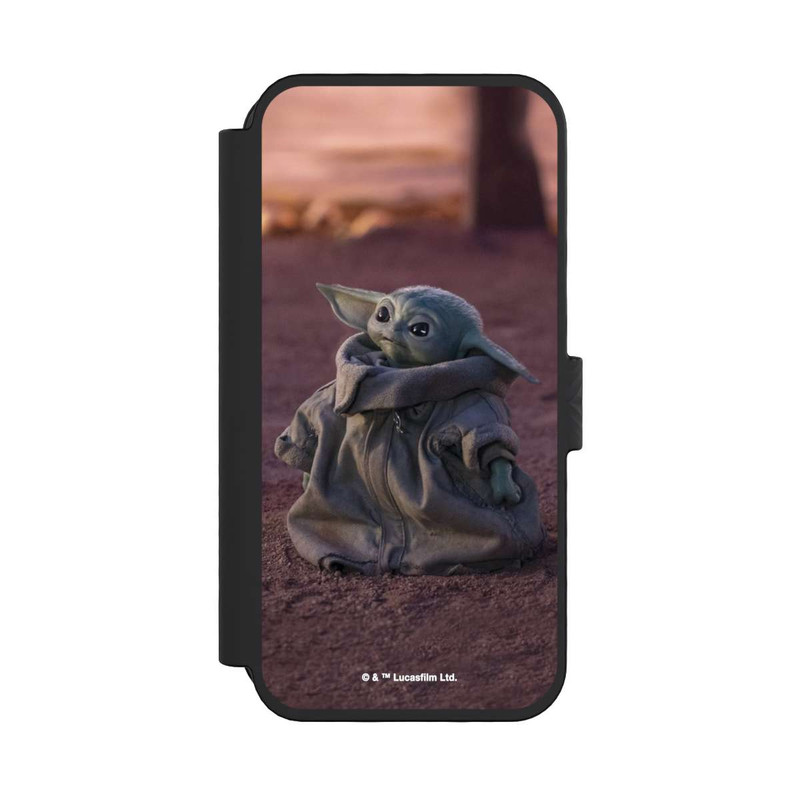 iPhone 16 Pro NIVOflip The Child schaut nach oben