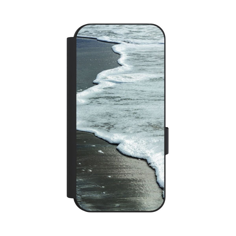 Pixel 9 NIVOflip At The Beach