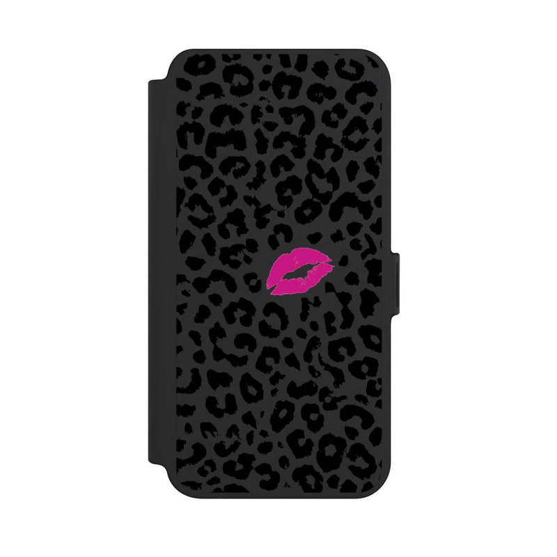 Galaxy S25 + NIVOflip Leo Kiss ohne Hintergrund