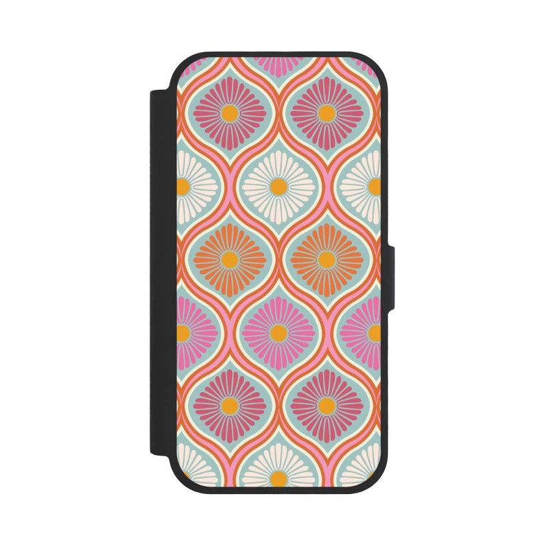 iPhone 17 NIVOflip Groovy 70s Retro Mod Flower Power