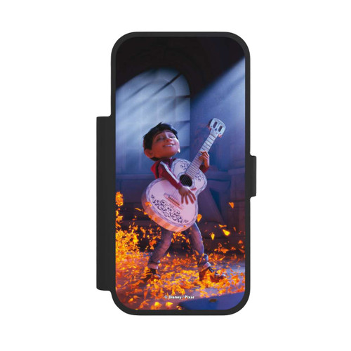 Apple iPhone 17 Pro NIVOflip Miguel Coco Gitarre Filmszene