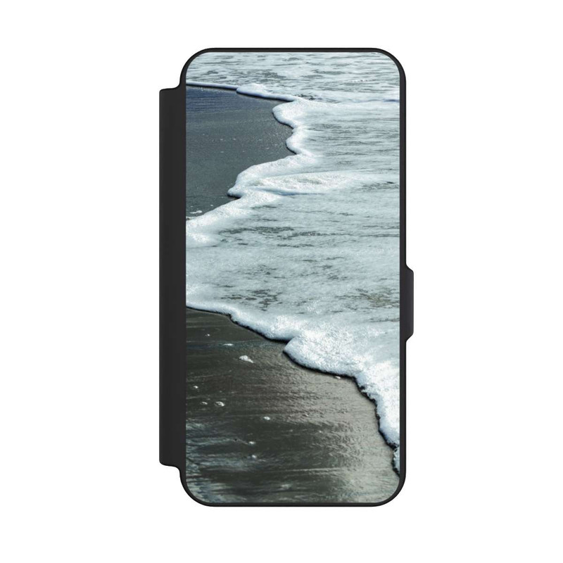 Galaxy S25 FE NIVOflip At The Beach