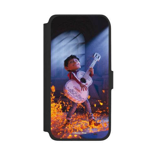 Samsung Galaxy A17 5G NIVOflip Miguel Coco Guitar Film Scene